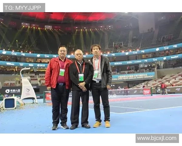 深圳网球队荣登全国网球团队协作排行榜首位展现卓越团队精神与实力 深圳网球队荣登全国网球团队协作排行榜首位展现卓越团队精神与实力