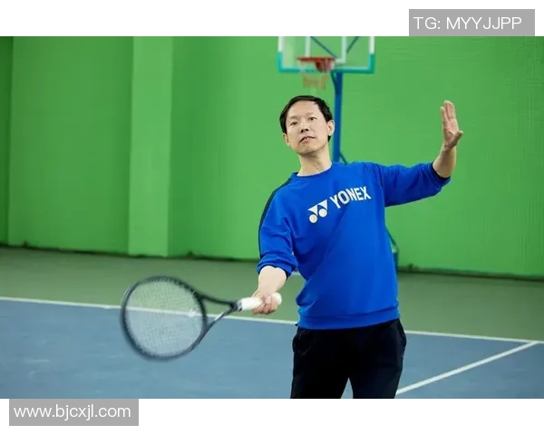 成都网球队在钻石联赛中的灵活性展现与战术调整分析 成都网球队在钻石联赛中的灵活性展现与战术调整分析